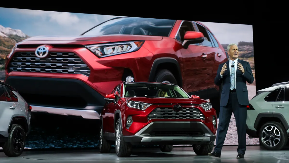 Jack Hollis showcases the 2019 Toyota RAV4