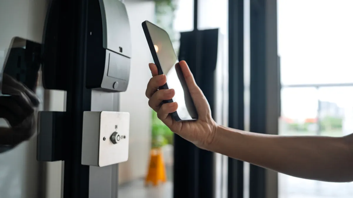 Aliro, Kastle, mobel access credentials