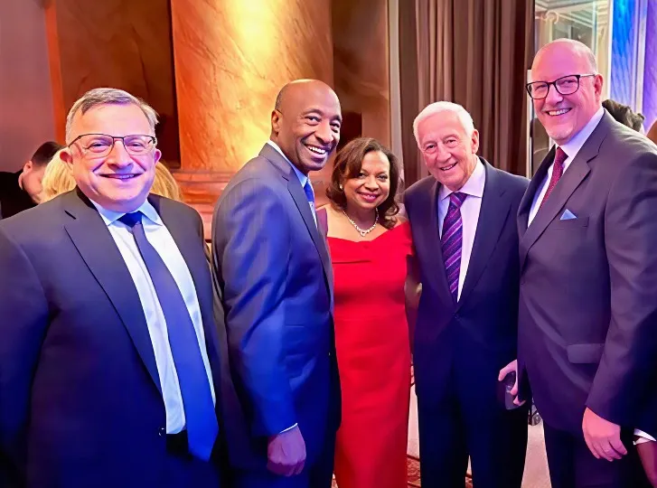 Eliav Barr and Merck CEOs
