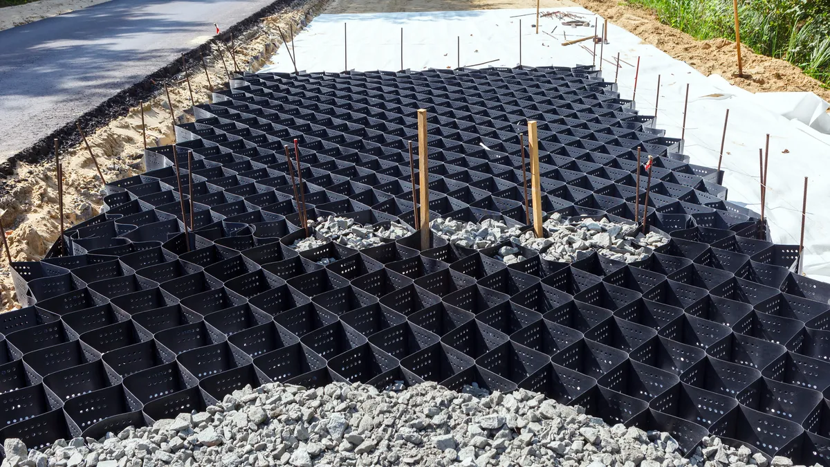 geogrid, manufacturing, construction, plastic, polymer