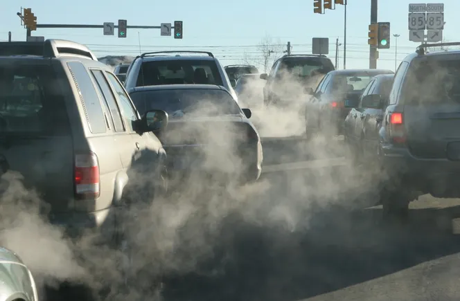 Weaker fuel-efficiency standards target of local and state government lawsuit