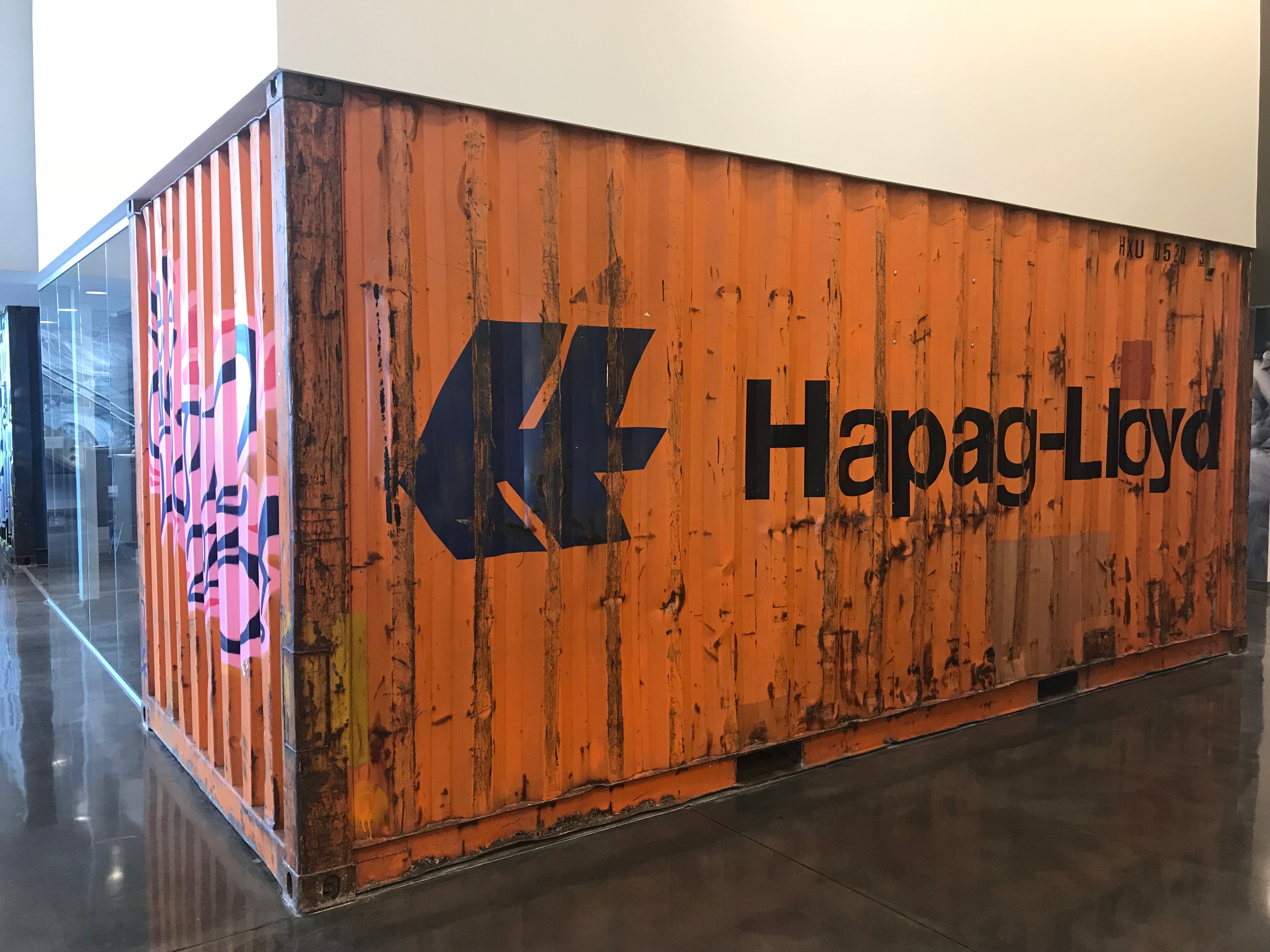 Hapag Lloyd Shipping Container