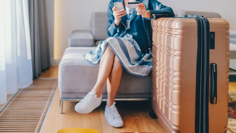 Travelers are game for AI discovery but want to keep agency