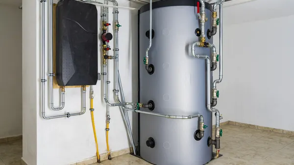 heat pump water heaters, Bosch, Rheem, Midea, Daikin
