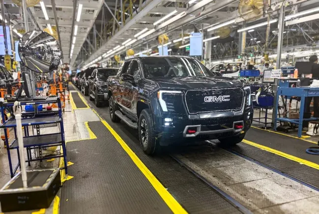 GM is now using recycled battery materials for its new EVs