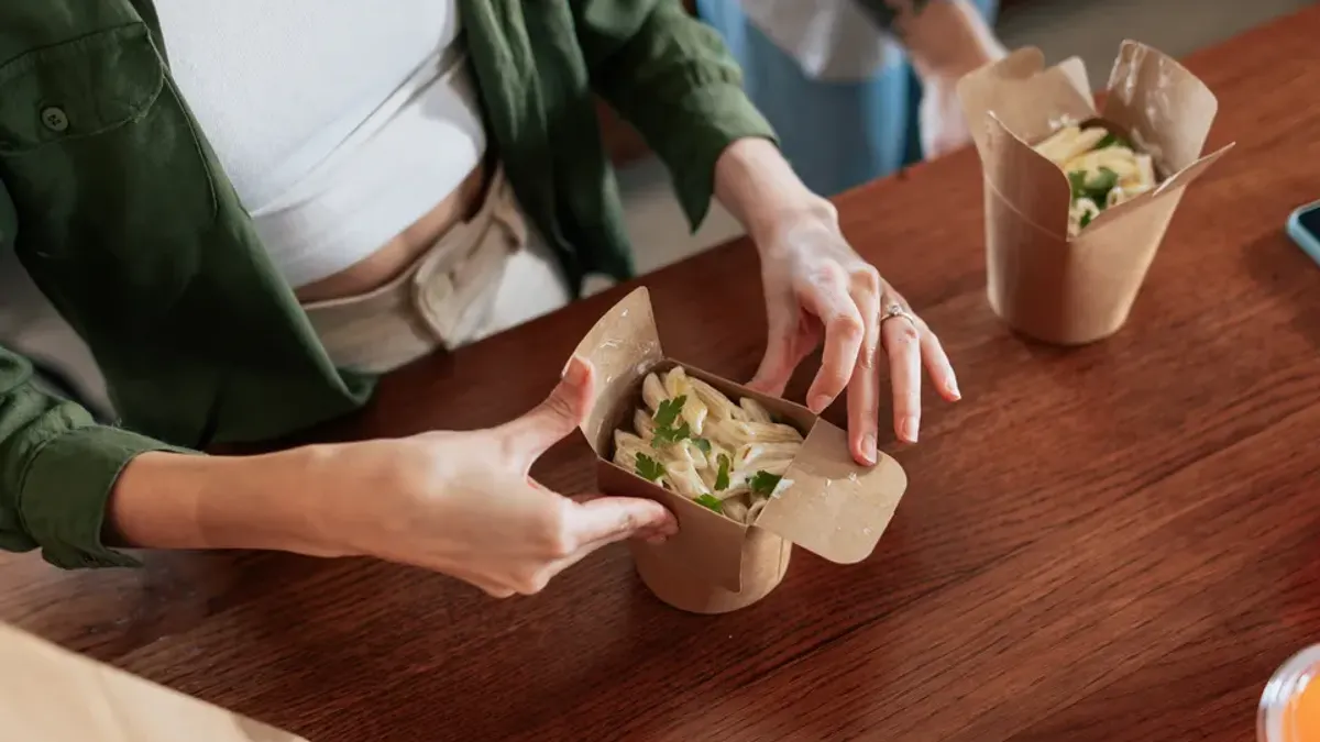 Watch QSRs have new staffing competition — One key benefit is leveling the playing field