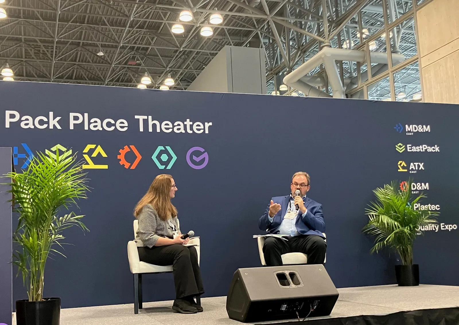 Packaging Digest Executive Editor Lisa McTigue Pierce interviews Stress Engineering's Robert States on stage at EastPack.