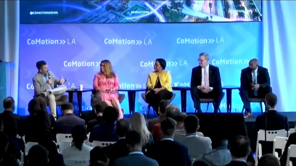 Transit leaders discuss urban mobility at an inflection point during the 2021 CoMotion LA conference.