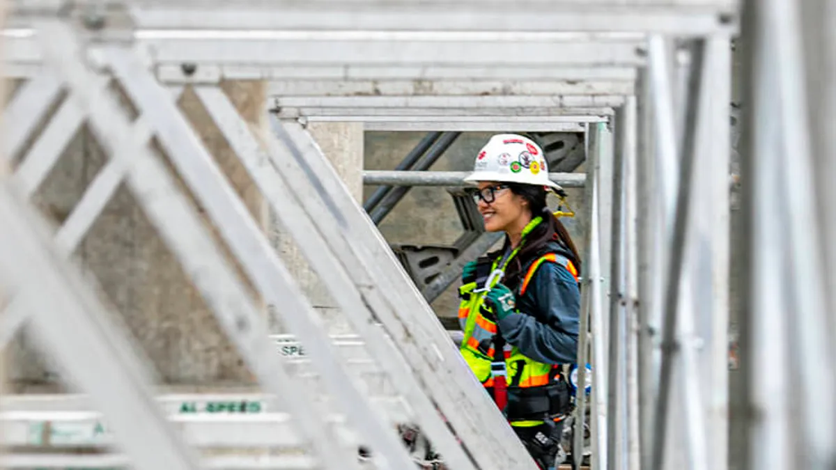 women in construction agc