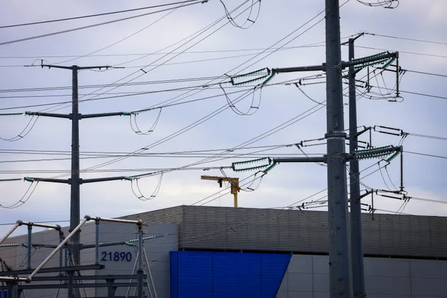 Average US electricity prices rose 9% year over year in February: EIA