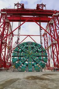 Human eyes needed inside Seattle boring machine to demystify ...