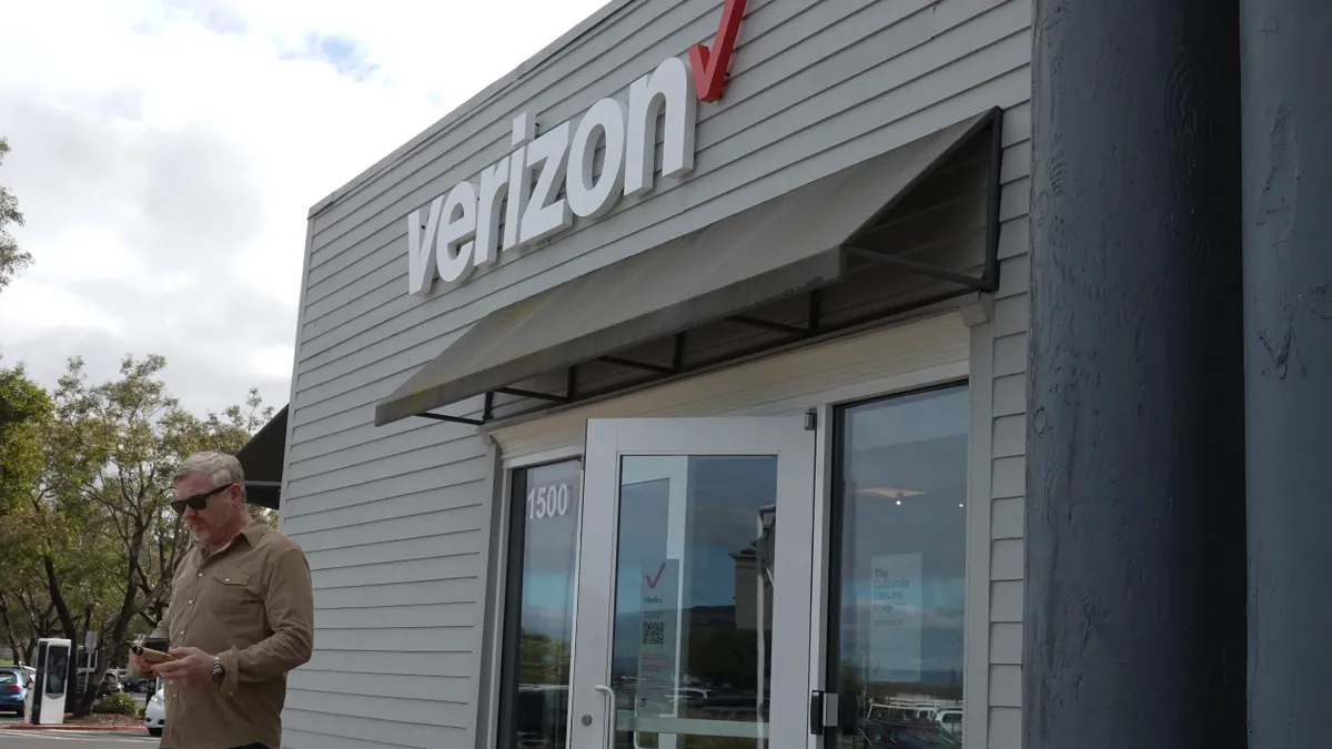 The outside of a Verizon store