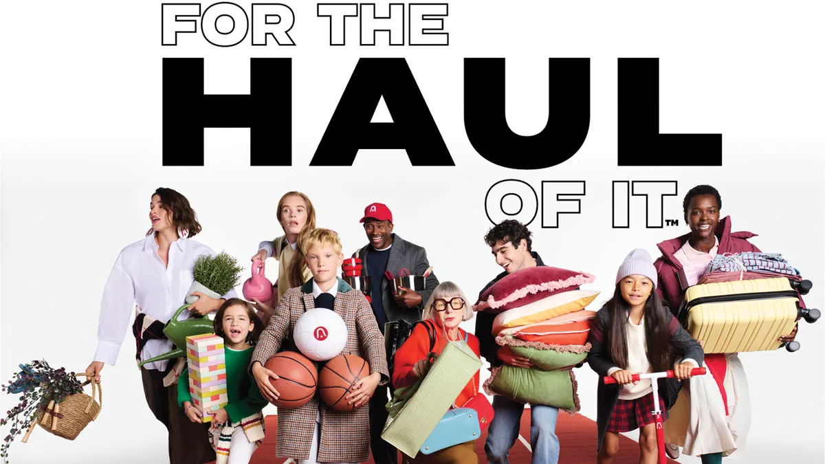 Bealls holiday campaign For the Haul of It.
