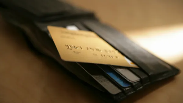 Stripe stablecoins cards payments crypto