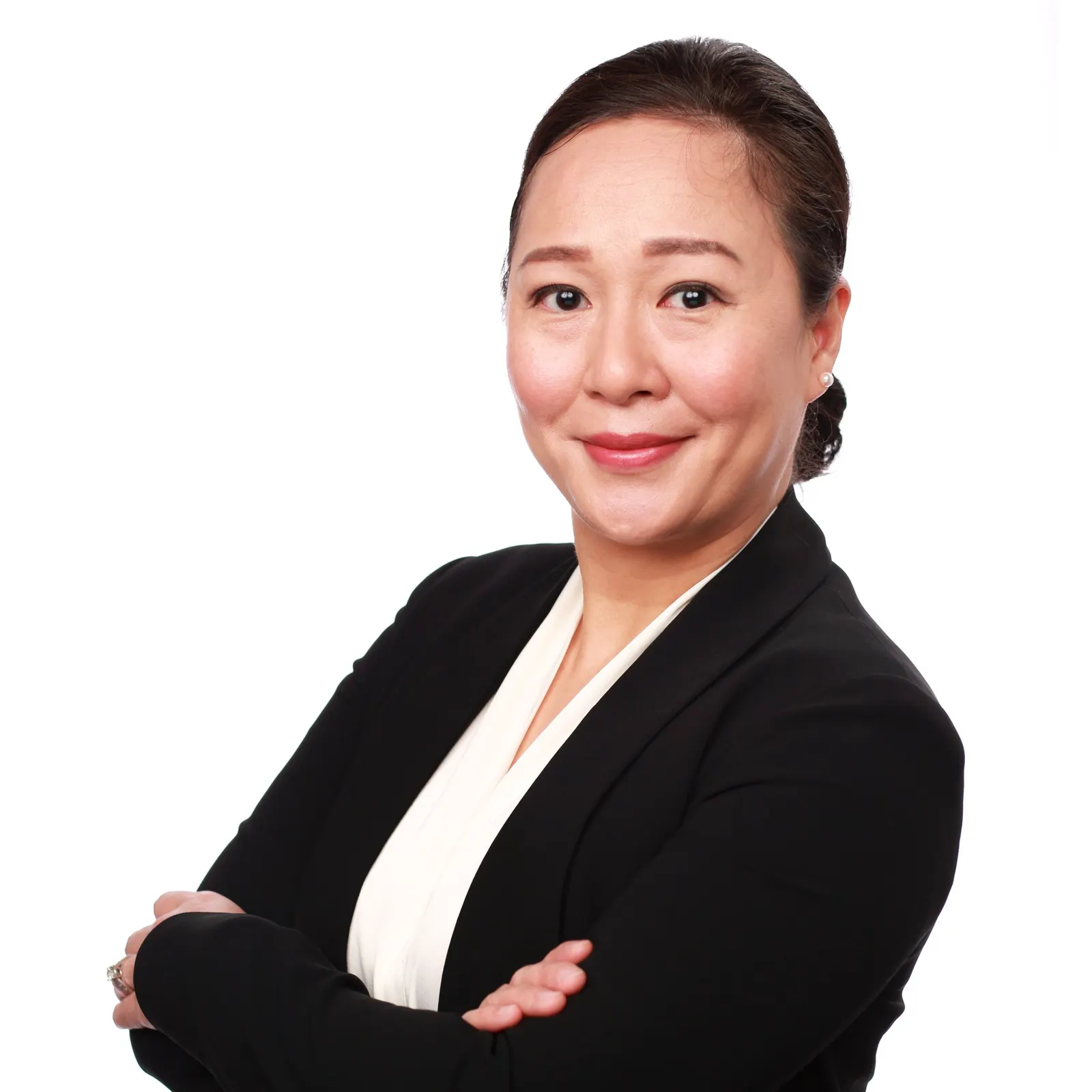 A headshot of Electra Therapeutics CEO Kathy Dong.