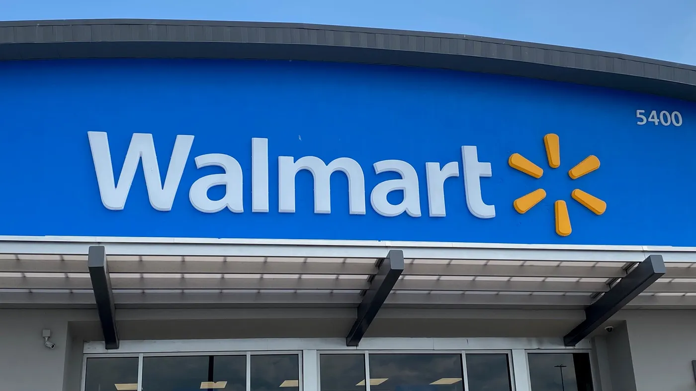 Walmart storefront sign.
