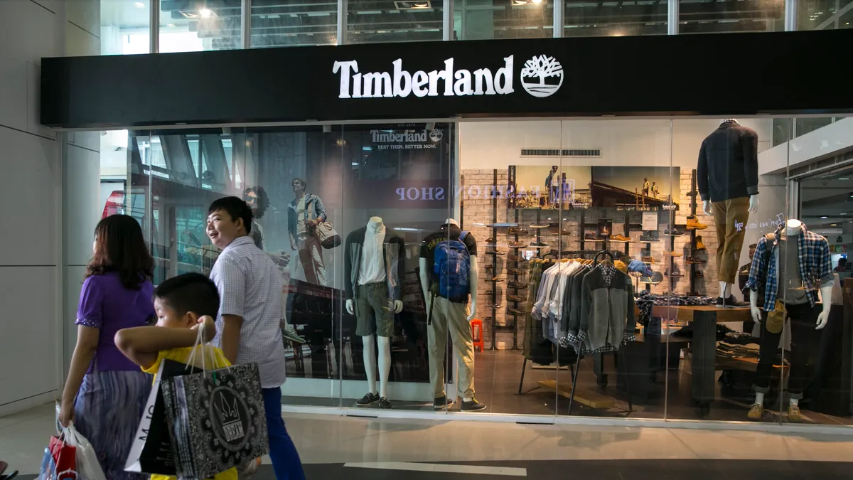 https://www.gettyimages.com/detail/news-photo/new-timberland-store-is-seen-at-the-junction-square-mall-news-photo/487141507?adppopup=true