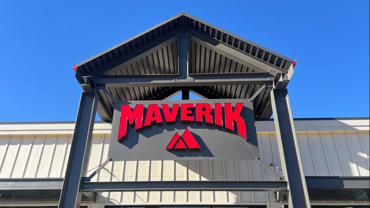 Maverik