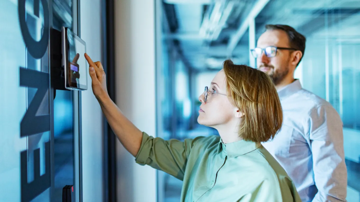 Schneider AI HVAC controller