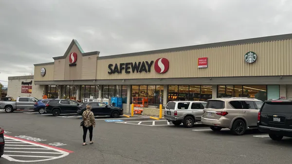 The exterior of a Safeway store in Chehalis, Washington.