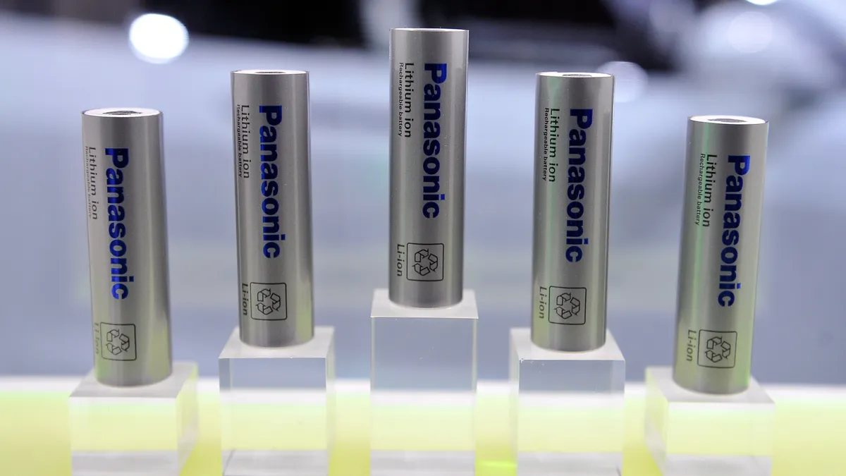 panasonic-battery