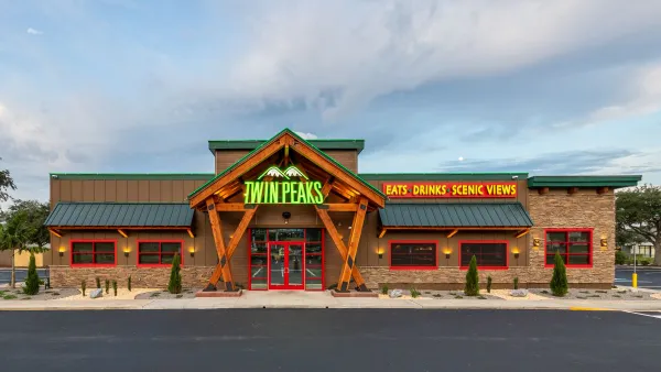 An image of a Twin Peaks restaurant in the daytime.