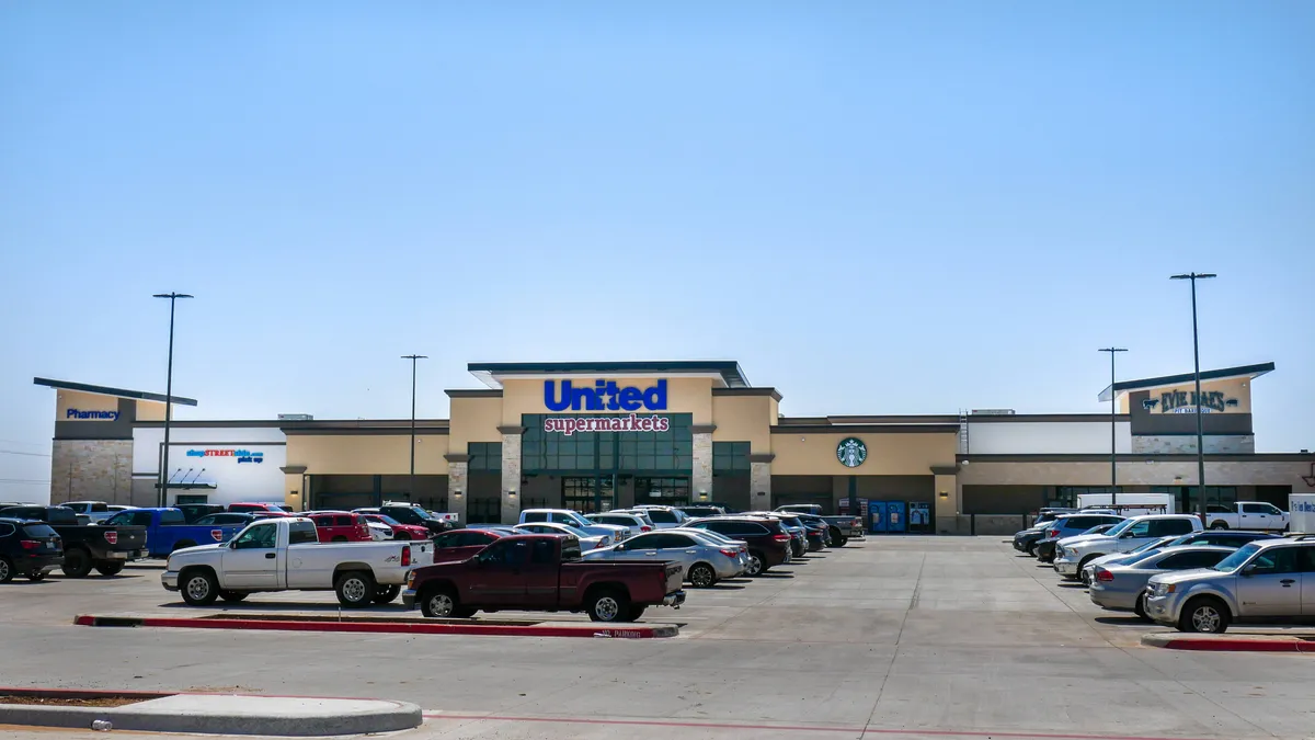 Exterior of United Supermarkets store in Lubbock, Texas