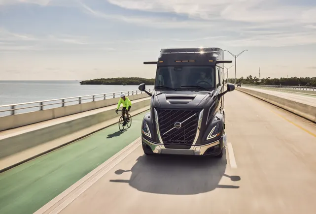 Volvo Group North America takes nearly $197M hit in CARB settlement