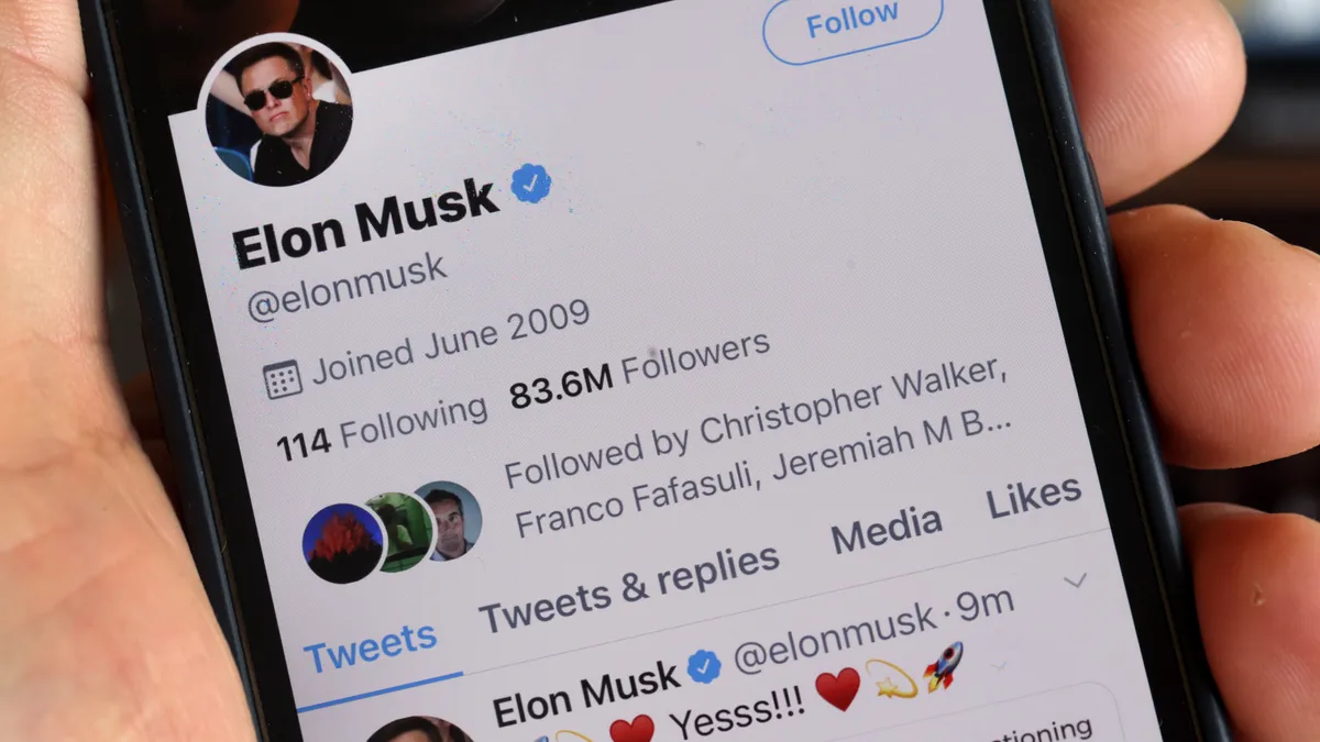 Elon Musk To Buy Twitter