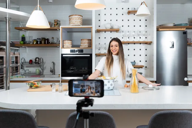 Big Brands Are Spending More on Influencer Marketing - Should You Be Doing the Same?