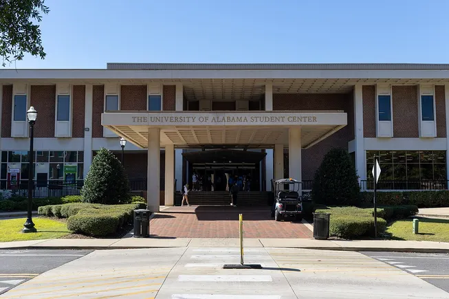 University of Alabama nabs court win in lawsuit over student magazines