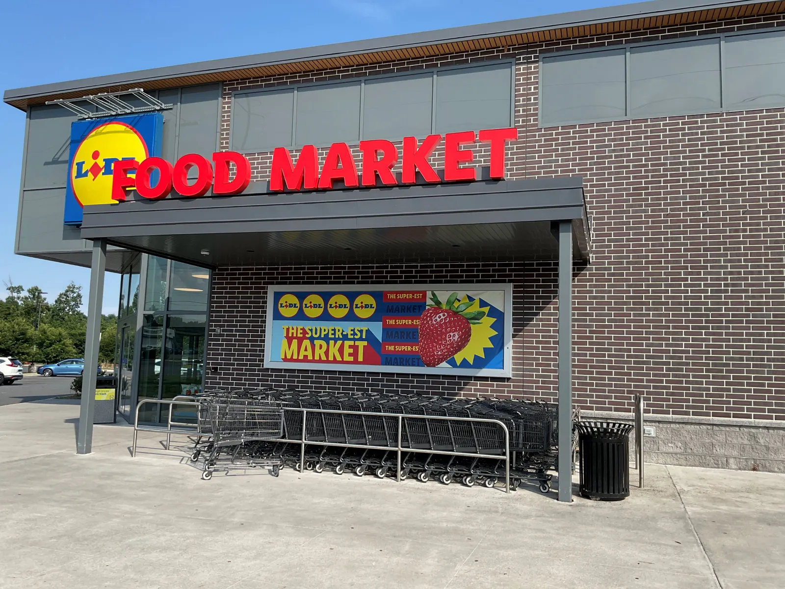 Exterior of grocery store