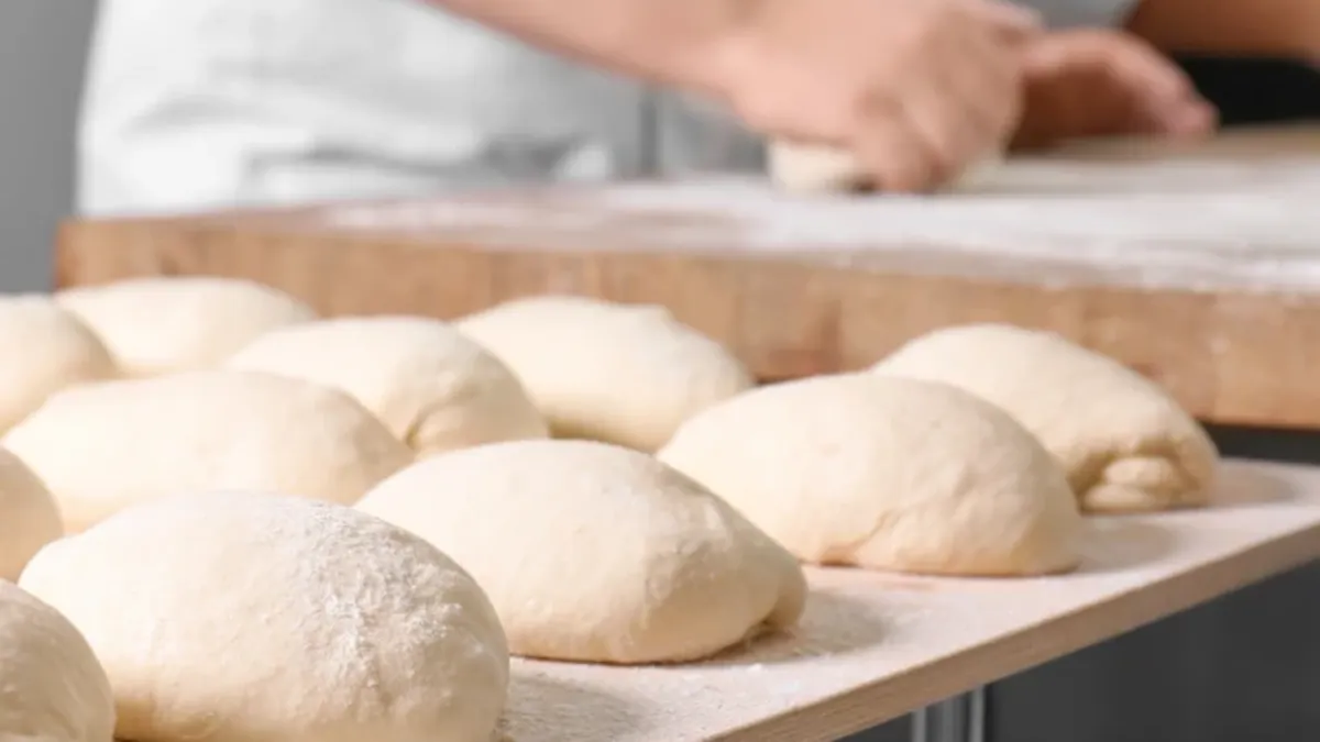 Novoyzmes enzyme ingredient fresh bread baked goods