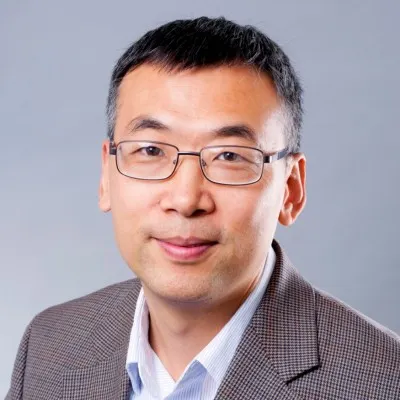 Headshot of Zhaohui Su.