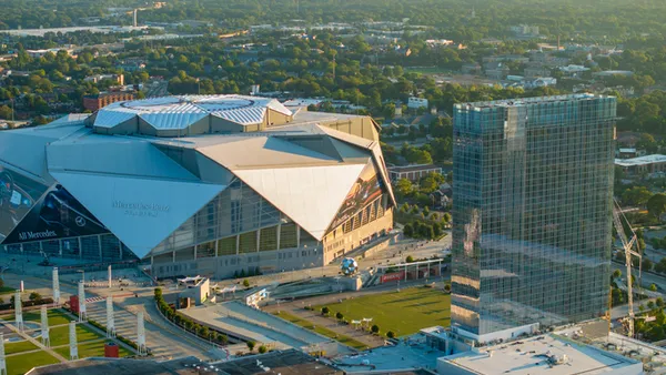 Mercedes Benz stadium, parkhub, Moniri