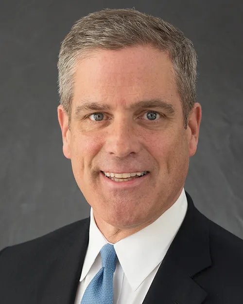 Headshot of Thomas Curran.