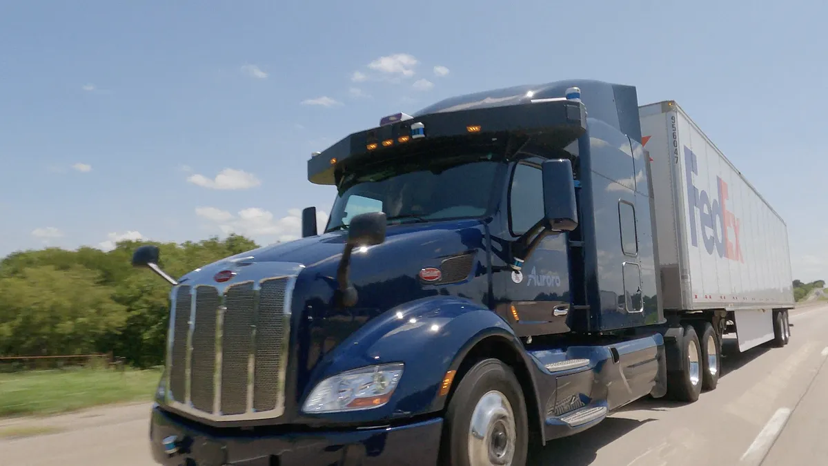 Fedex teams with Aurora and Paccar on autonomous trucks