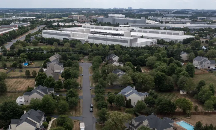 1 News Article Image Teradyne annonce une croissance du chiffre d'affaires "frappante" au quatrième trimestre, soutenue par la demande en intelligence artificielle.