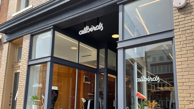 Allbirds expects to lose some momentum in Q3, lowers full-year guidance