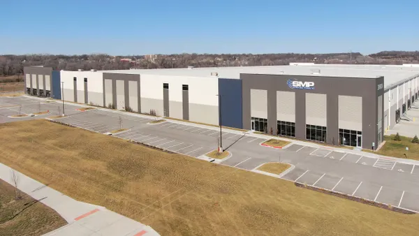 Standard Motor Products' Shawnee, Kansas, distribution center.