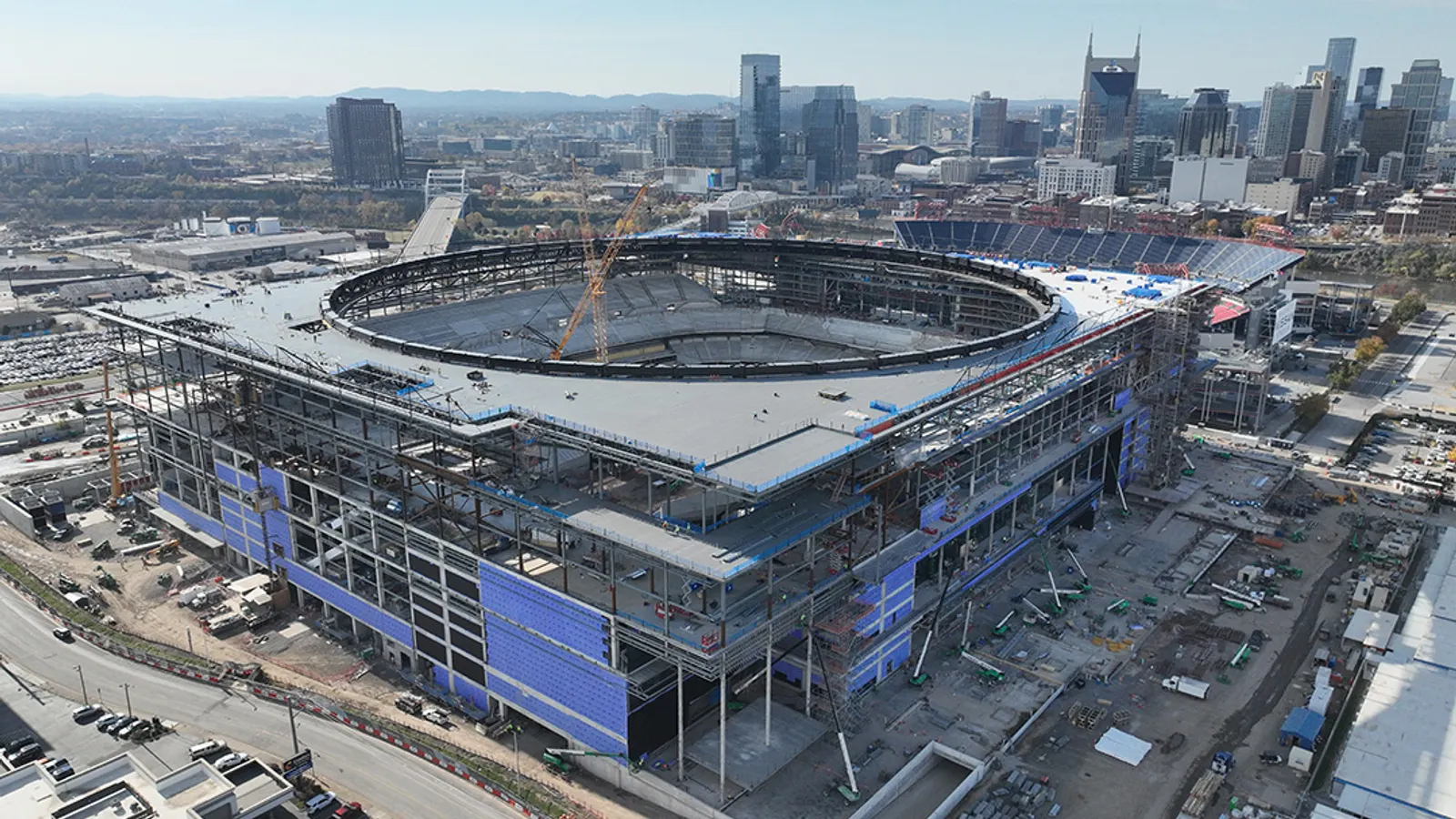$2.1B NFL stadium in Tennessee tops out