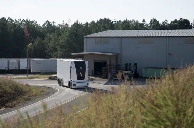 Einride’s cabless trucks hit Ohio roads in Ease Logistics trial