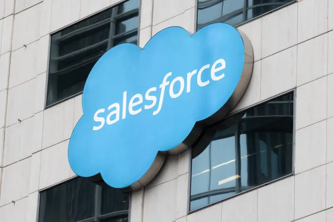 Salesforce sought to create ‘negative record’ of employee out on FMLA leave, lawsuit claims