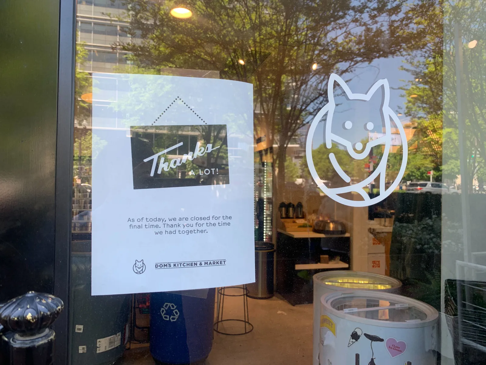 A photo of a sign in the window of a Foxtrot site. It says &quot;Thanks a lot! As of today, we are closing for the final time. Thank you for the time we had together.&quot;