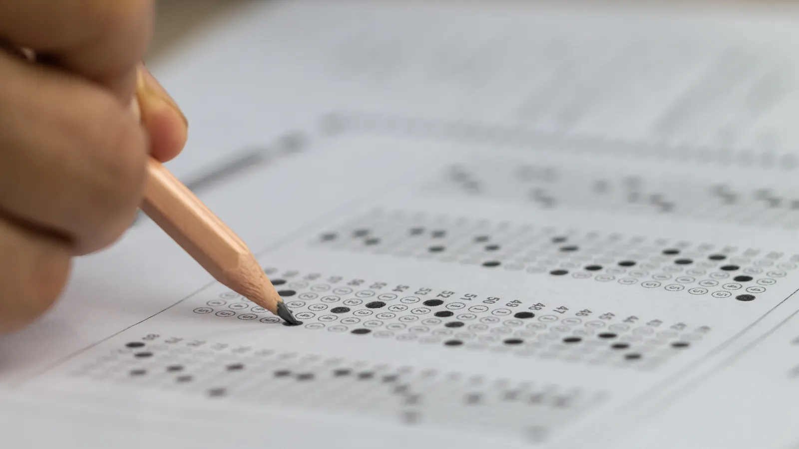 9-year-olds show some growth as 13-year-olds stagnate in NAEP long-term trends