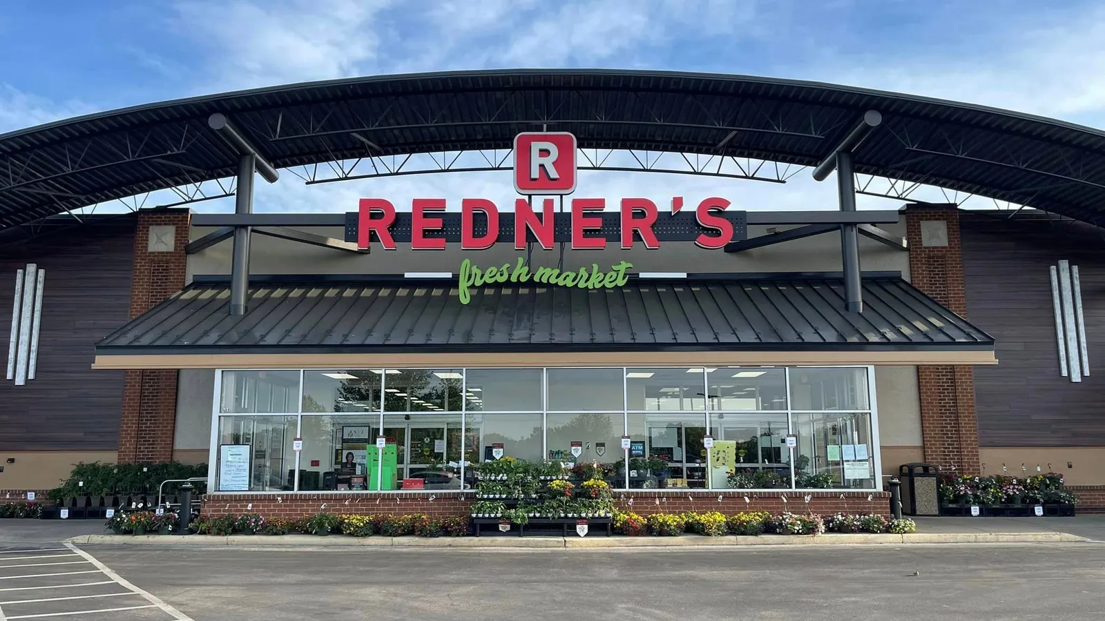How Redner’s Markets continues to push the envelope with its fresh format