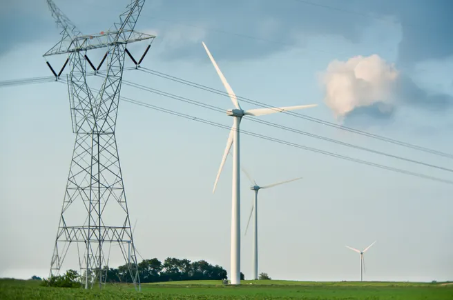 El nuevo plan de energías renovables de Illinois compensa las pérdidas de OBBBA.