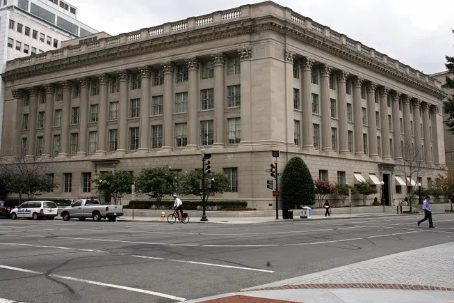 Trump can order employers to pay extra H-1B fee, court holds