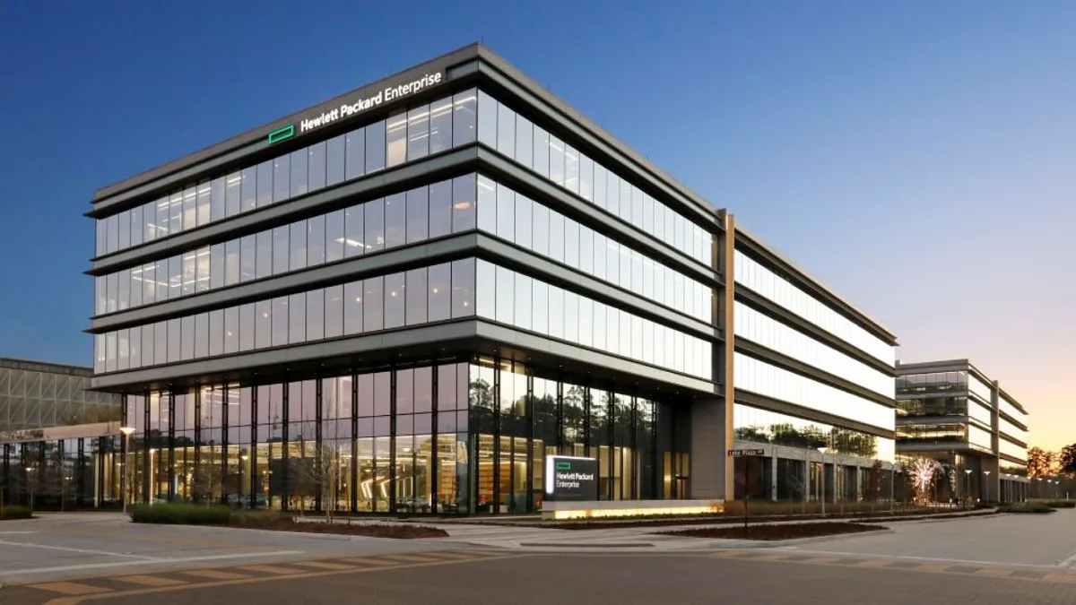 A photo of the Hewlett Packard Enterprise Houston campus