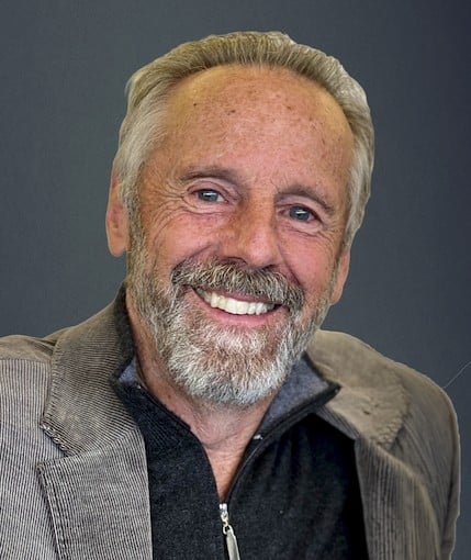 Headshot of Mike Teel.